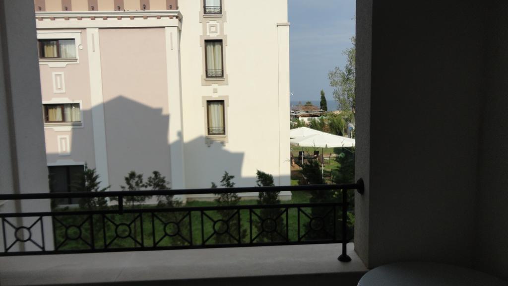 סוזופול Apartment In Green Beach Resort Kavatsi מראה חיצוני תמונה